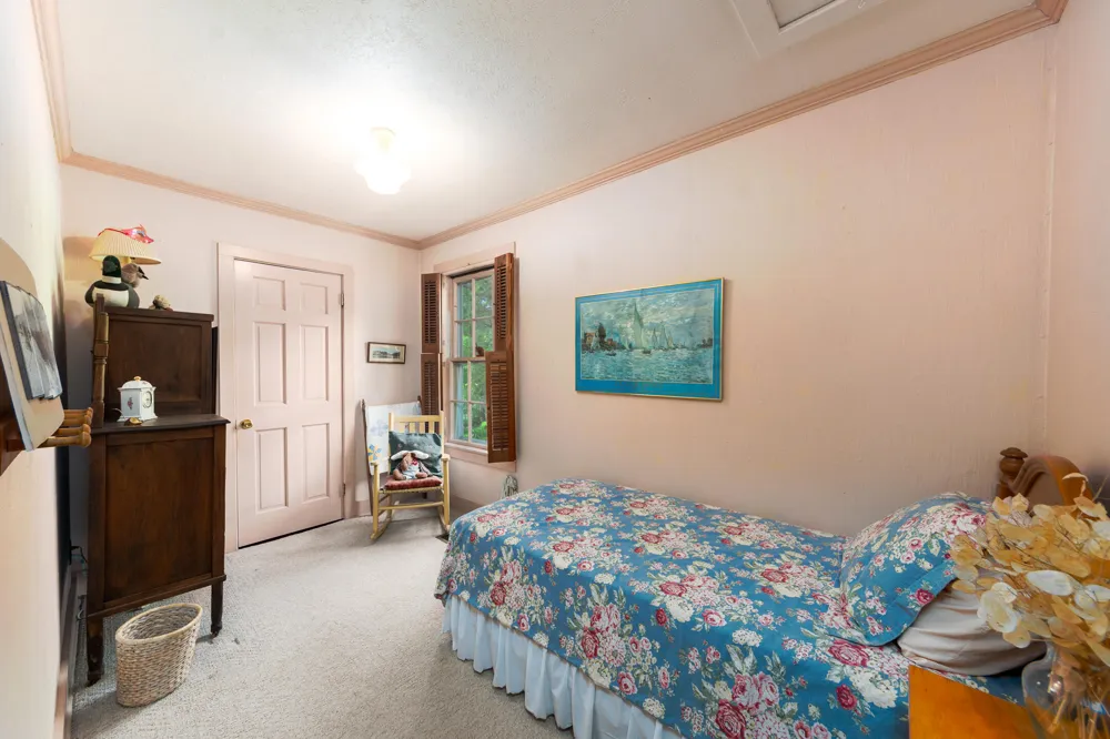 8425 Parshallville Road Fenton, MI 48430