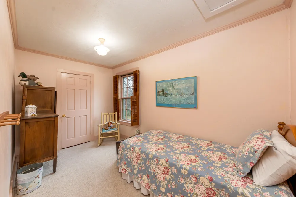 8425 Parshallville Road Fenton, MI 48430
