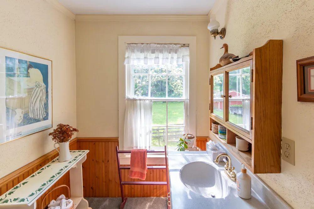 8425 Parshallville Road Fenton, MI 48430