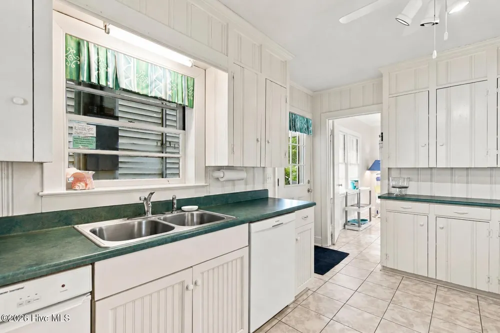 5 Augusta Street Wrightsville Beach, NC 28480