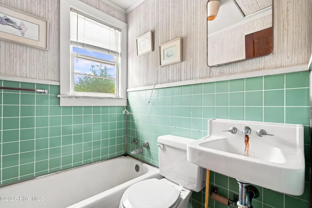 5 Augusta Street Wrightsville Beach, NC 28480