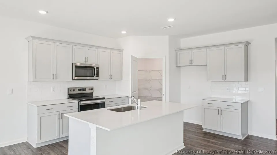 66 Firehawk Drive Spring Lake, NC 28390
