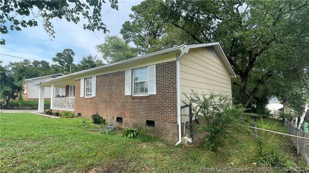 2615 Dinsmore Drive Fayetteville, NC 28306