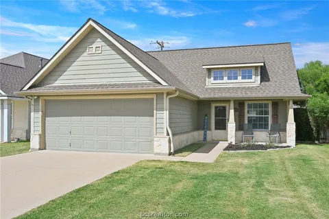 1029 Fallbrook Loop