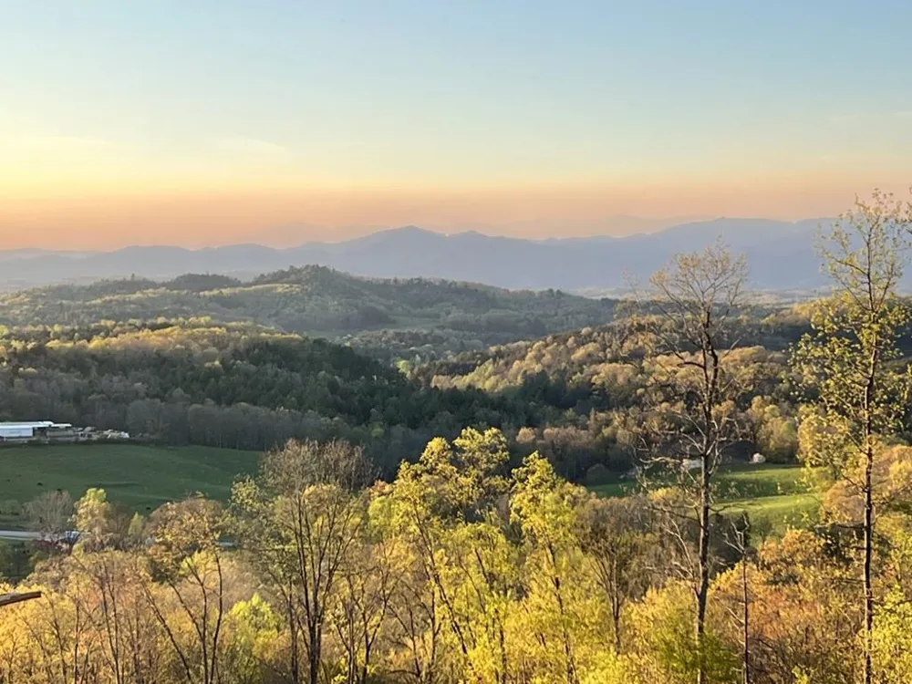 Lot 18 Grand Laurel Brasstown, NC 28902