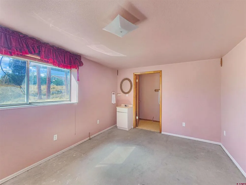 17483 Surface Creek Road Cedaredge, CO 81413