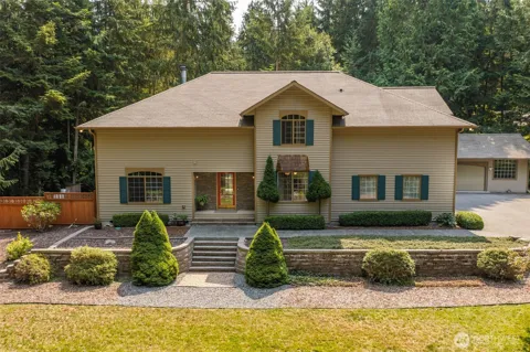 303 Buck Loop Road