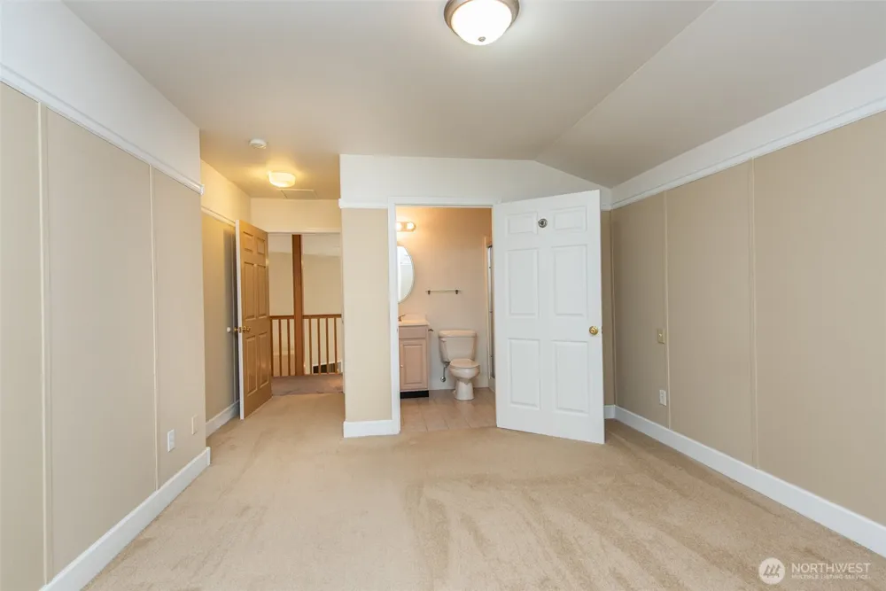 303 Buck Loop Road Sequim, WA 98382