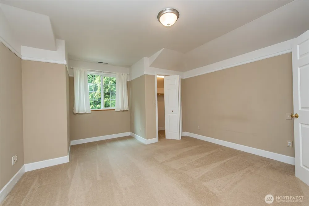 303 Buck Loop Road Sequim, WA 98382