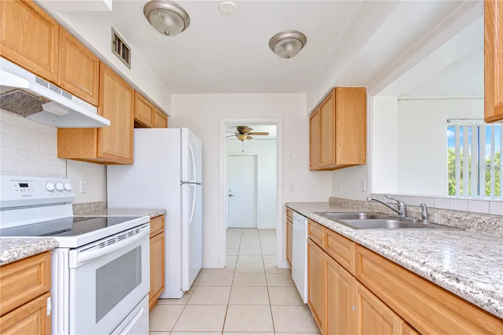 1001 BAY BREEZE TERRACE Largo, FL 33770