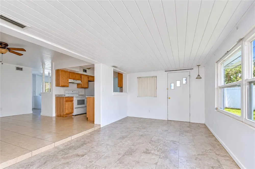1001 BAY BREEZE TERRACE Largo, FL 33770