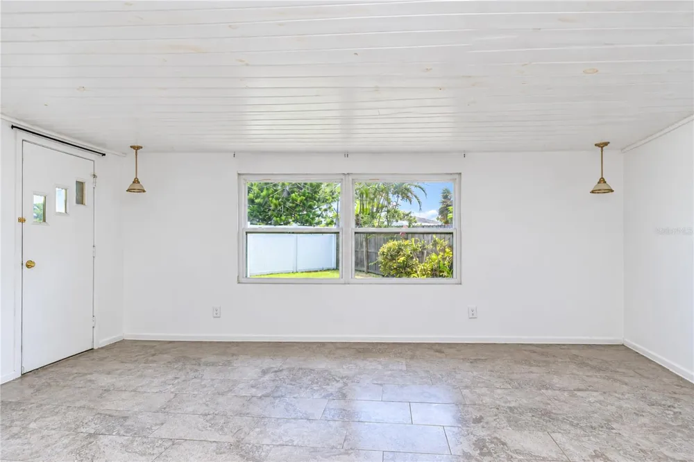 1001 BAY BREEZE TERRACE Largo, FL 33770
