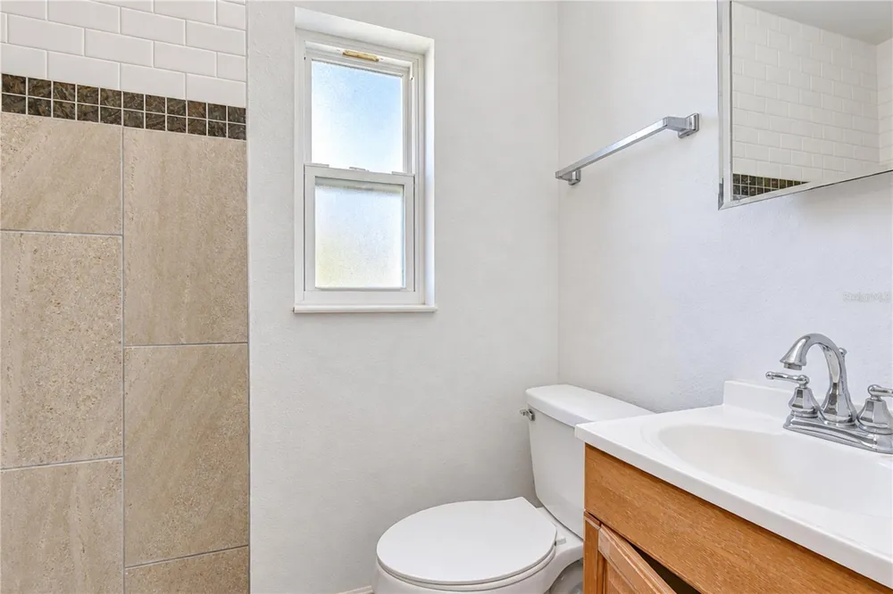 1001 BAY BREEZE TERRACE Largo, FL 33770