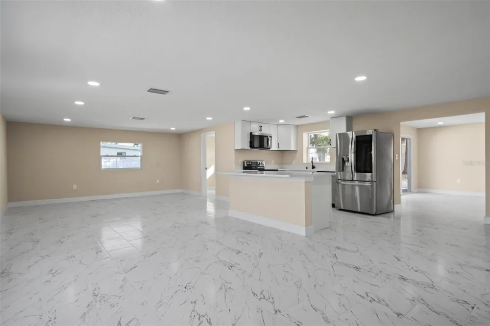 6211 CORNELL ROAD Bradenton, FL 34207