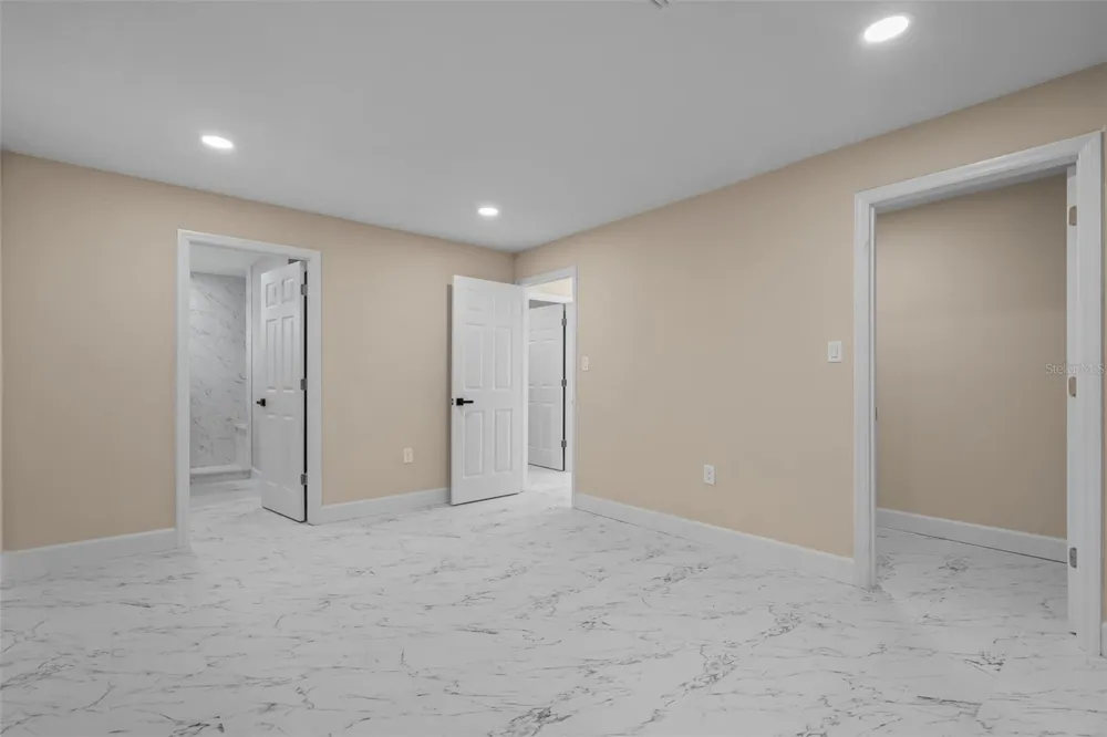 6211 CORNELL ROAD Bradenton, FL 34207