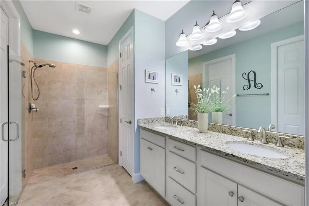 10661 Jackson Square Drive Estero, FL 33928