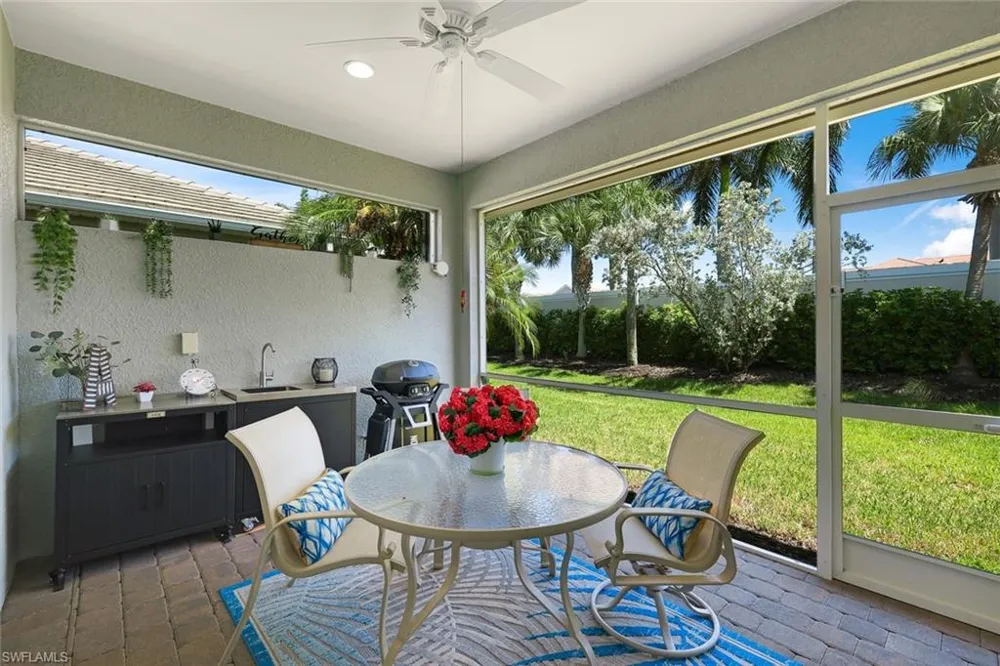 10661 Jackson Square Drive Estero, FL 33928