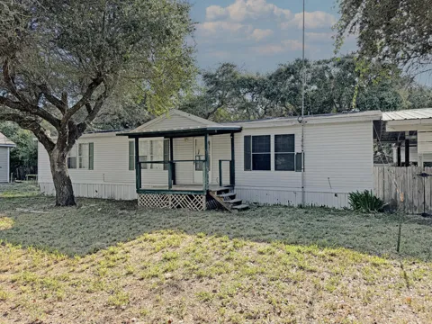 220 W Linden
