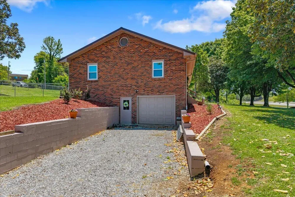2065 Highway 30 E 2.34ac Athens, TN 37303