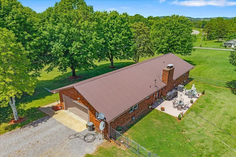 2065 Highway 30 E 2.34ac Athens, TN 37303