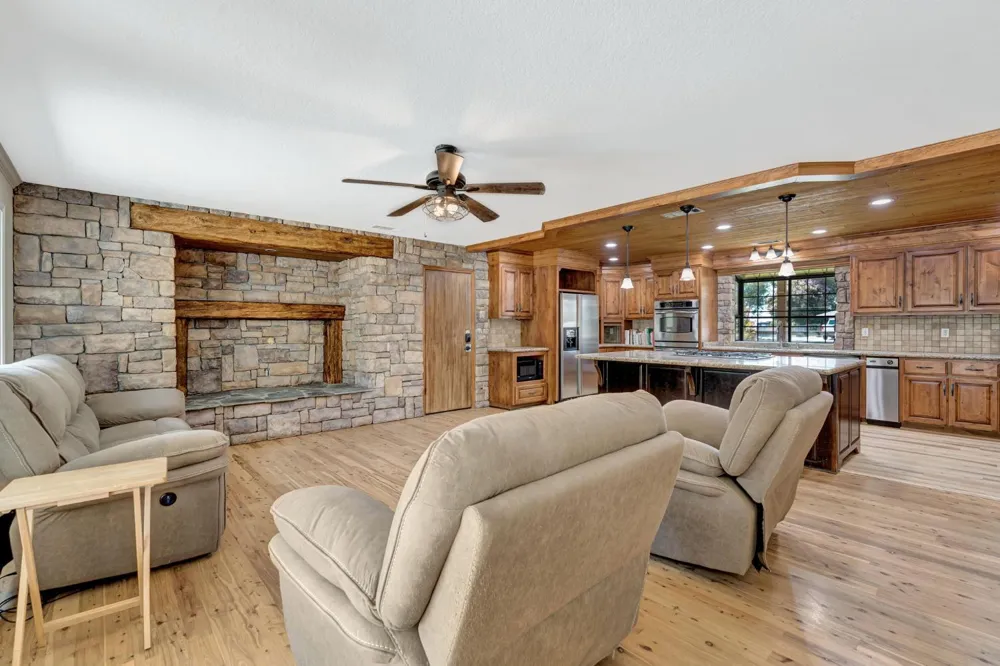 31031 Donald Avenue Madera, CA 93636