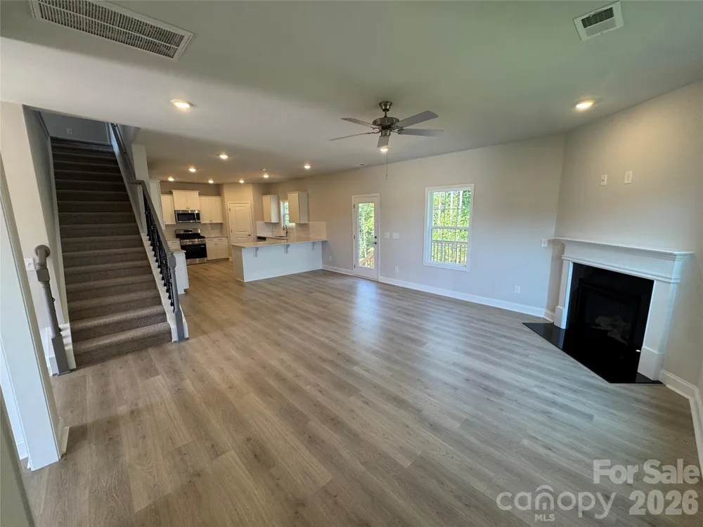 1546 Autumn Lane #119 York, SC 29745