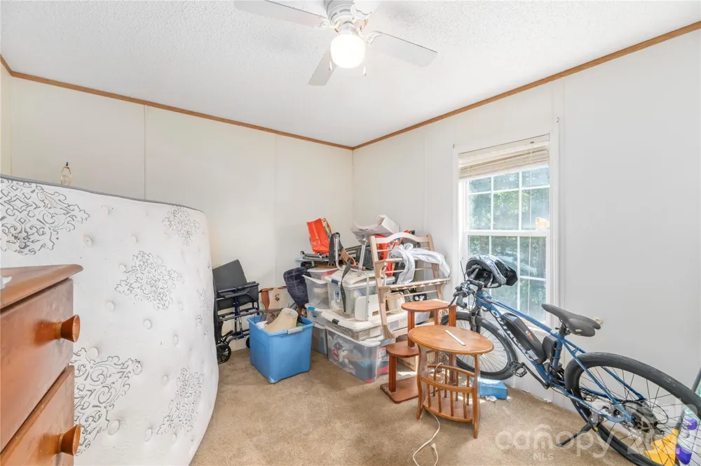 124 Sayles Town Place Fairview, NC 28730
