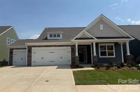 4463 Blue Mound Court