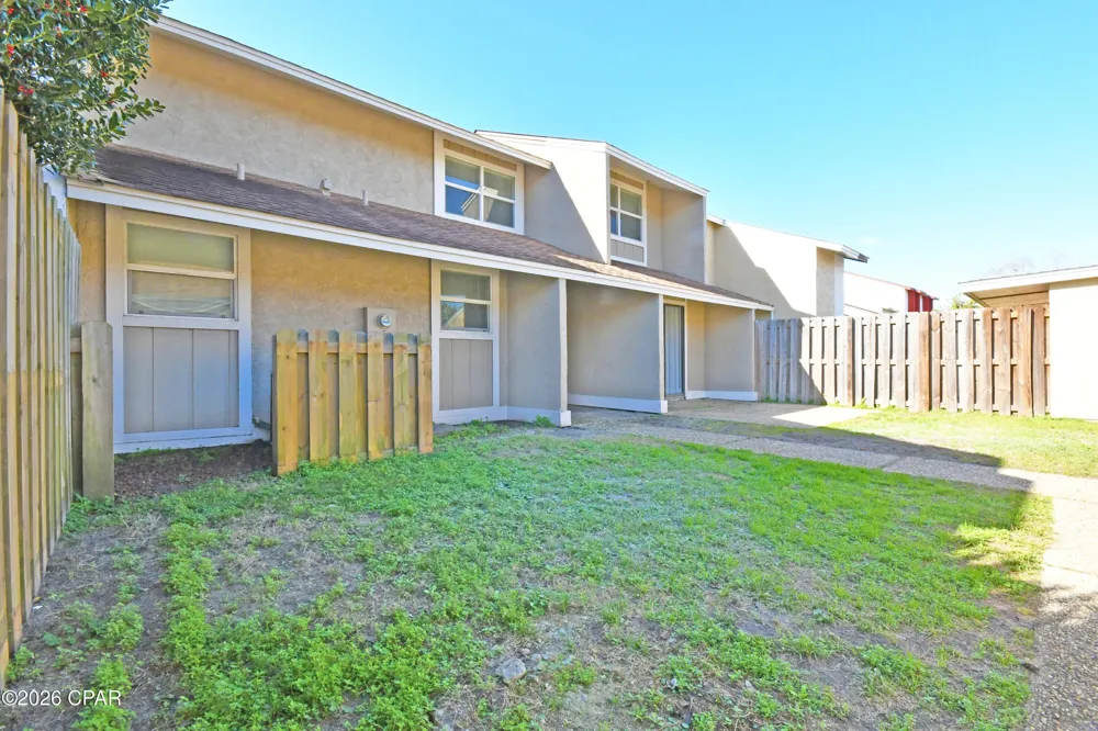 1824 Mallard Drive #B Panama City, FL 32404
