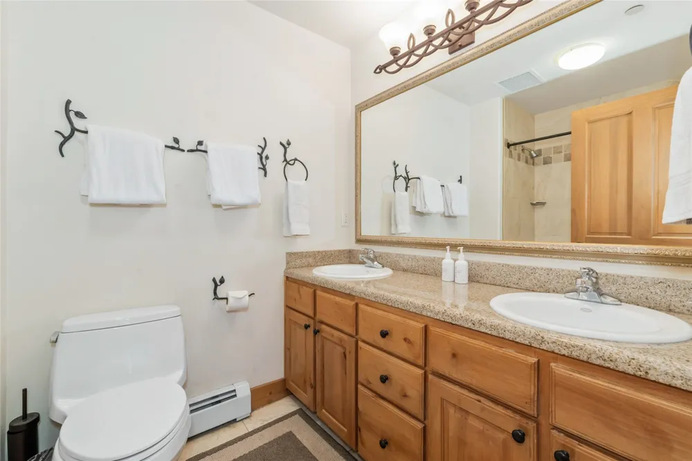 2720 Eagleridge Drive #A204 Steamboat Springs, CO 80487