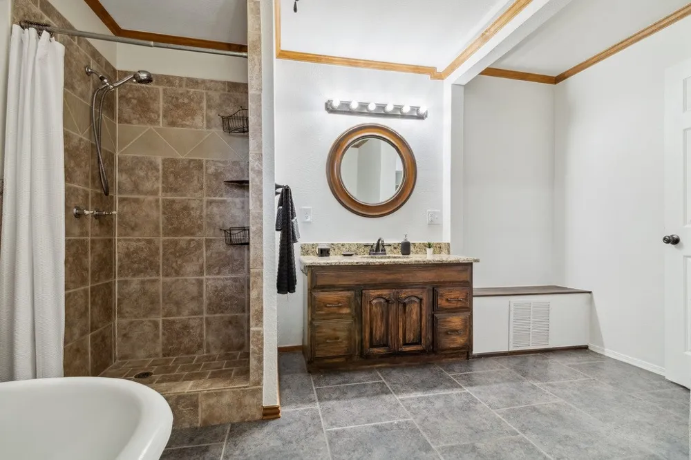 2328 Wildwood Way Tool, TX 75143