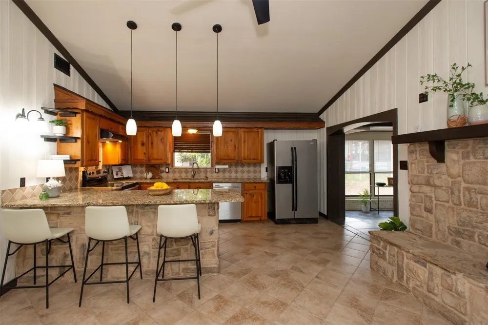 2328 Wildwood Way Tool, TX 75143