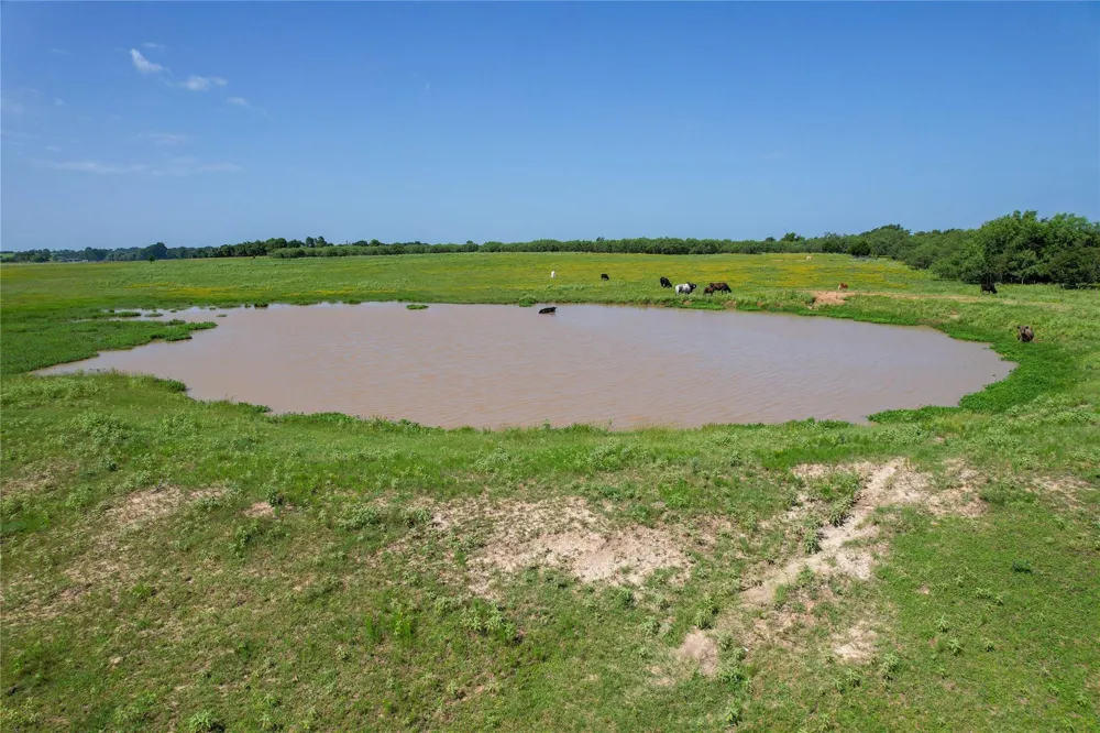 1 Cr 419 Bremond, TX 76629