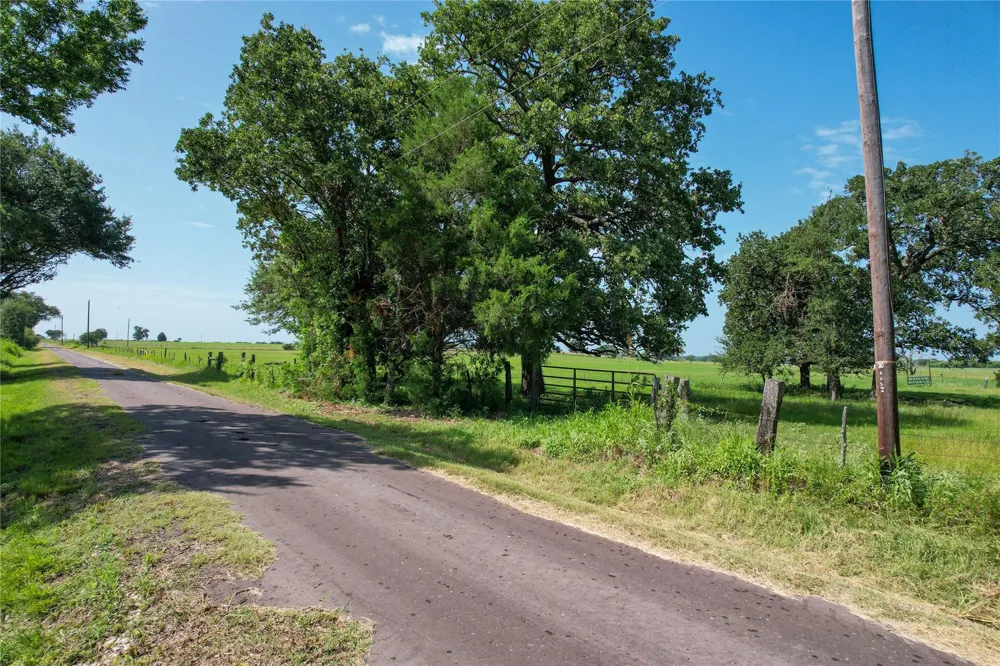 1 Cr 419 Bremond, TX 76629