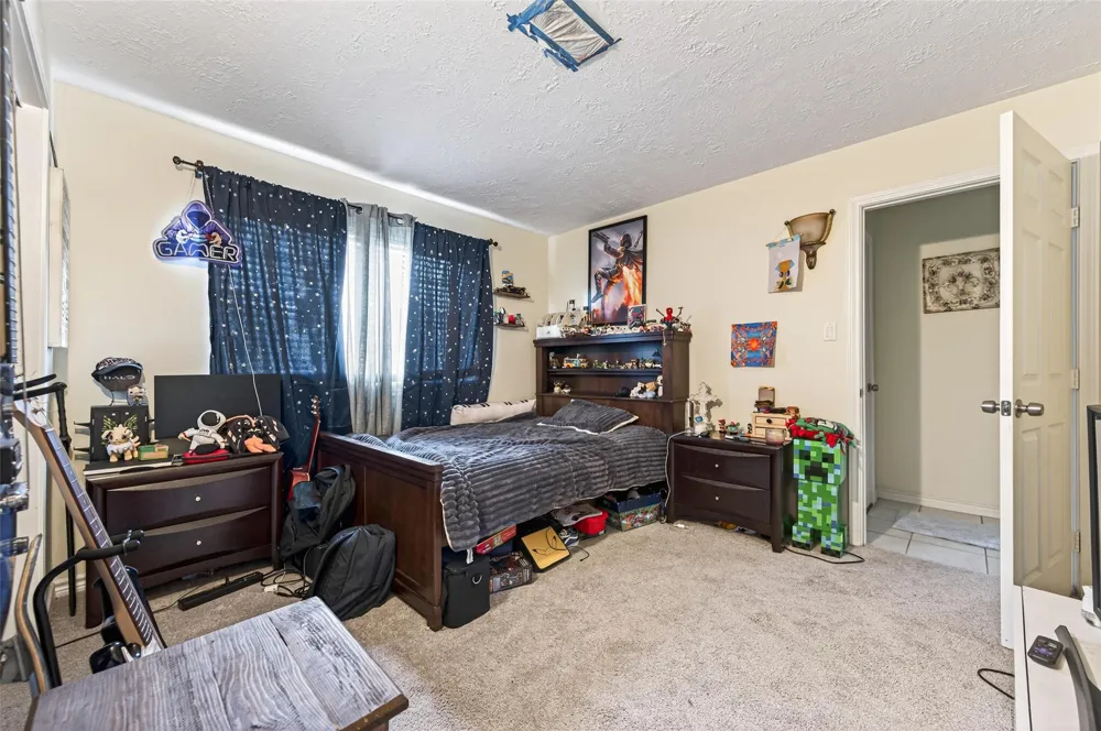 614 Pine Circle Seabrook, TX 77586