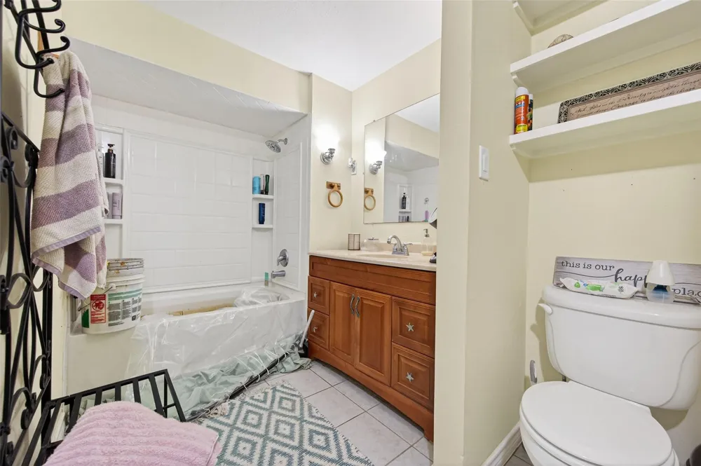 614 Pine Circle Seabrook, TX 77586