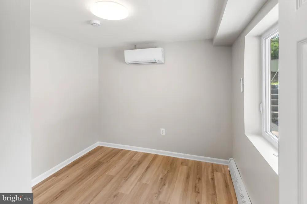 761 SILVER SPRING AVENUE #B Silver Spring, MD 20910
