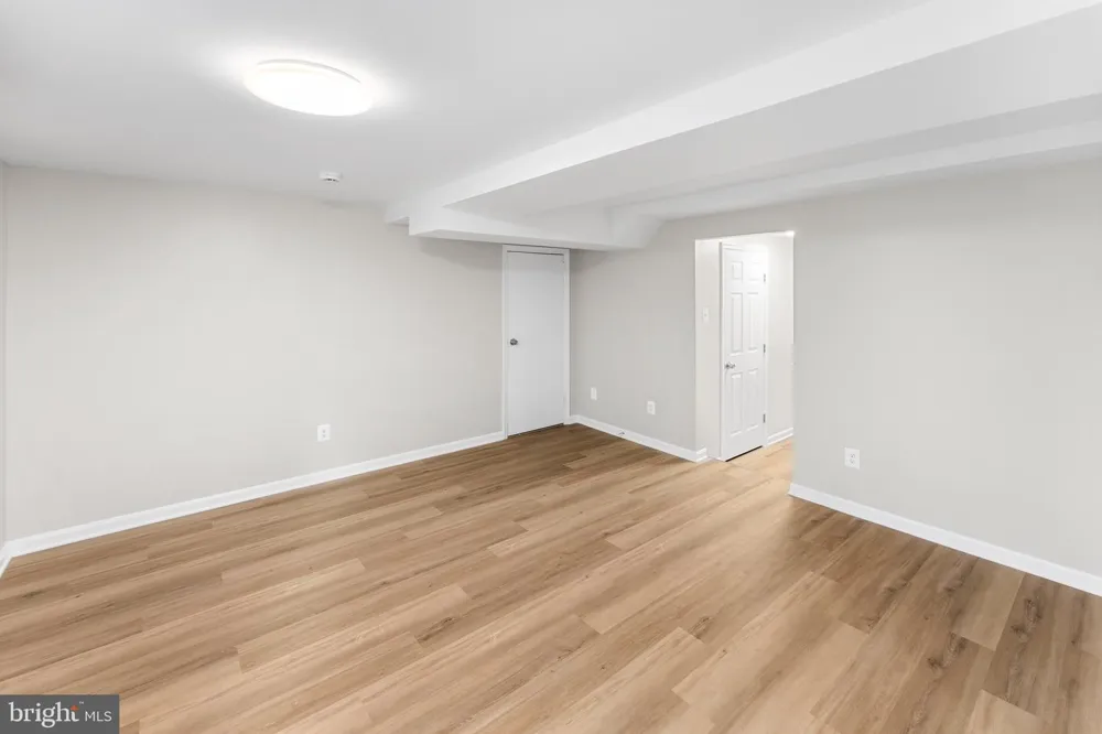 761 SILVER SPRING AVENUE #B Silver Spring, MD 20910