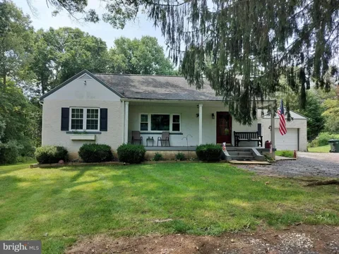 2100 OAKLYN ROAD