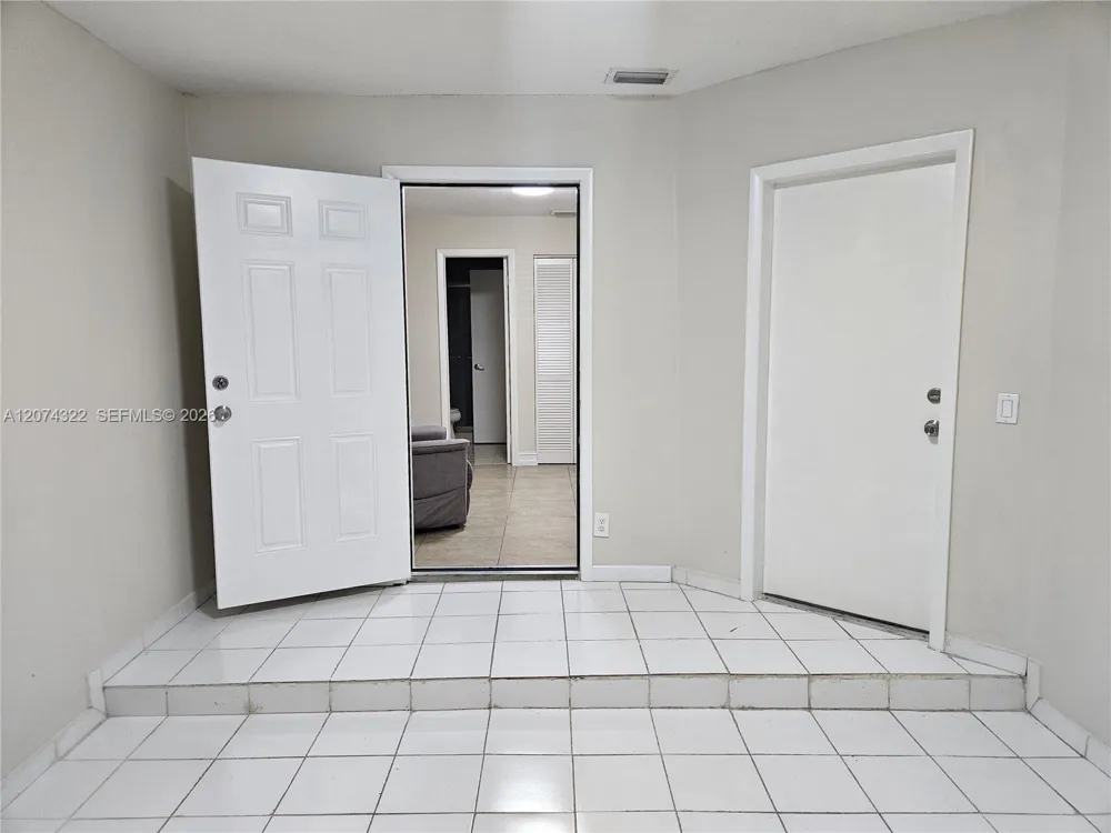 10240 SW 137th Ct Miami, FL 33186