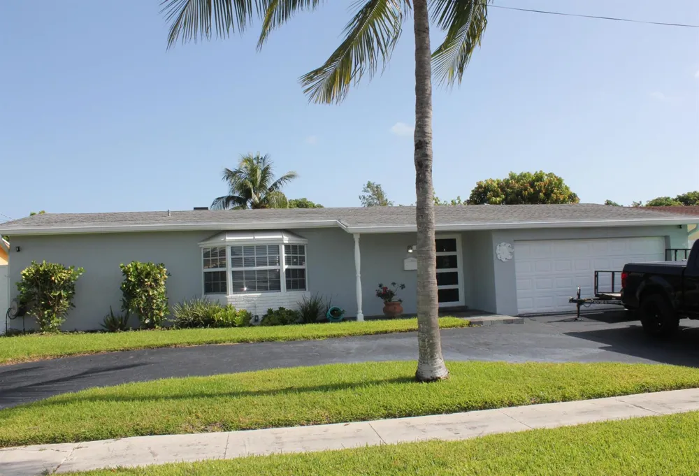 8571 NW 24th Court Sunrise, FL 33322