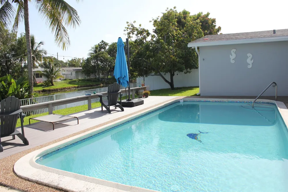 8571 NW 24th Court Sunrise, FL 33322