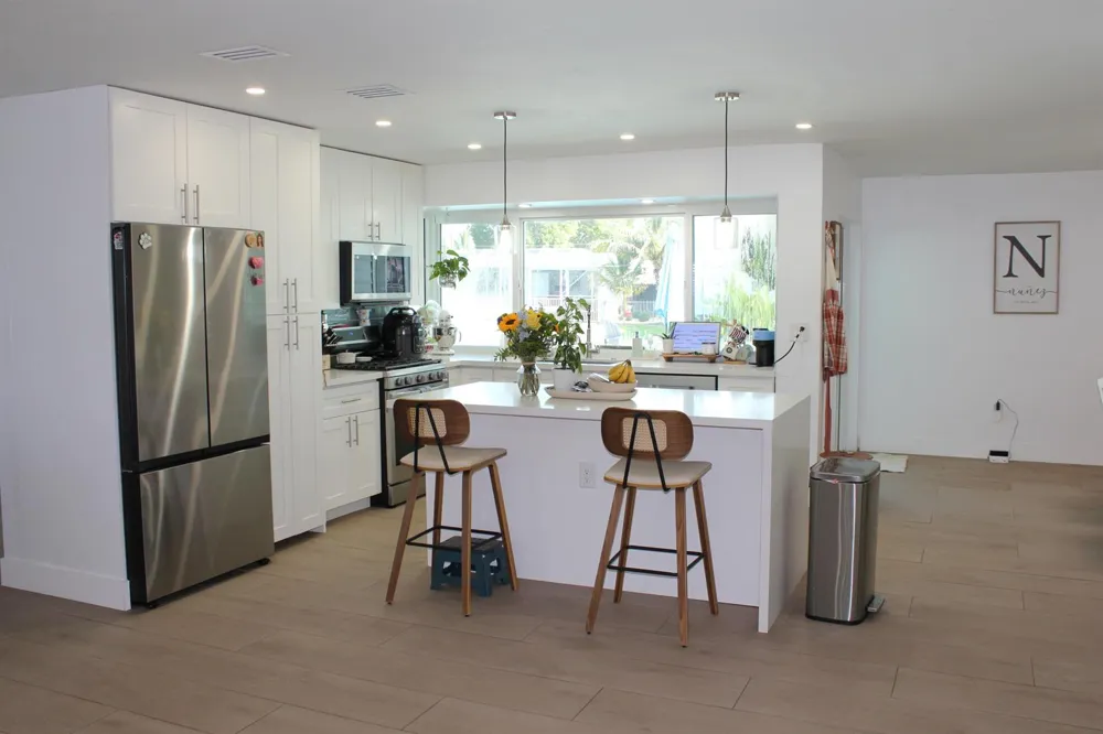 8571 NW 24th Court Sunrise, FL 33322