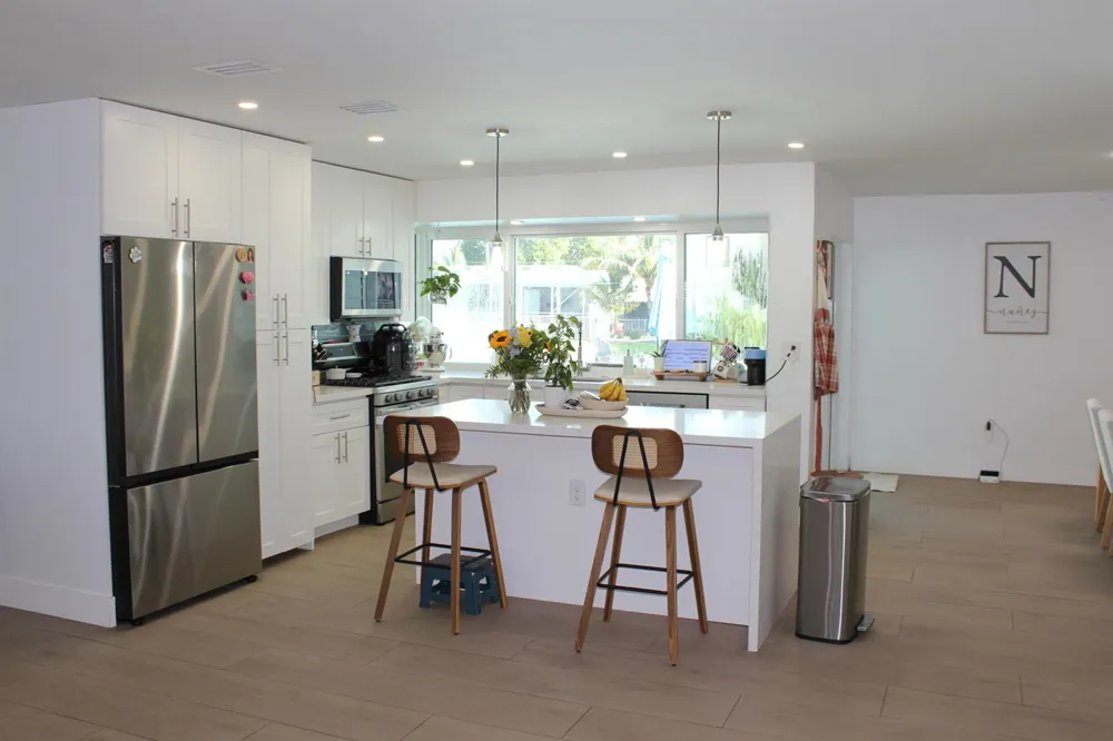 8571 NW 24th Court Sunrise, FL 33322