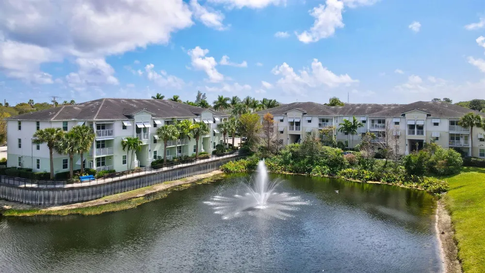 3607 High Ridge Road #207 Boynton Beach, FL 33426