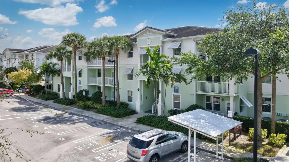 3607 High Ridge Road #207 Boynton Beach, FL 33426