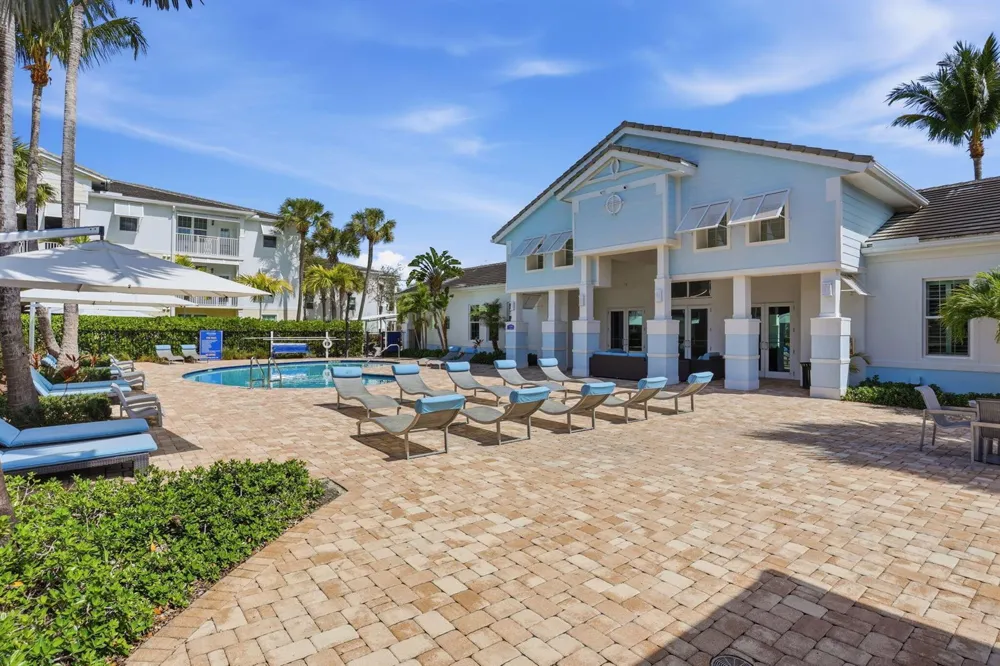 3607 High Ridge Road #207 Boynton Beach, FL 33426