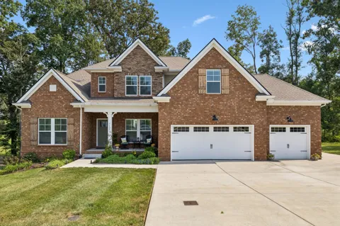 7137 Pepper Tree Cir