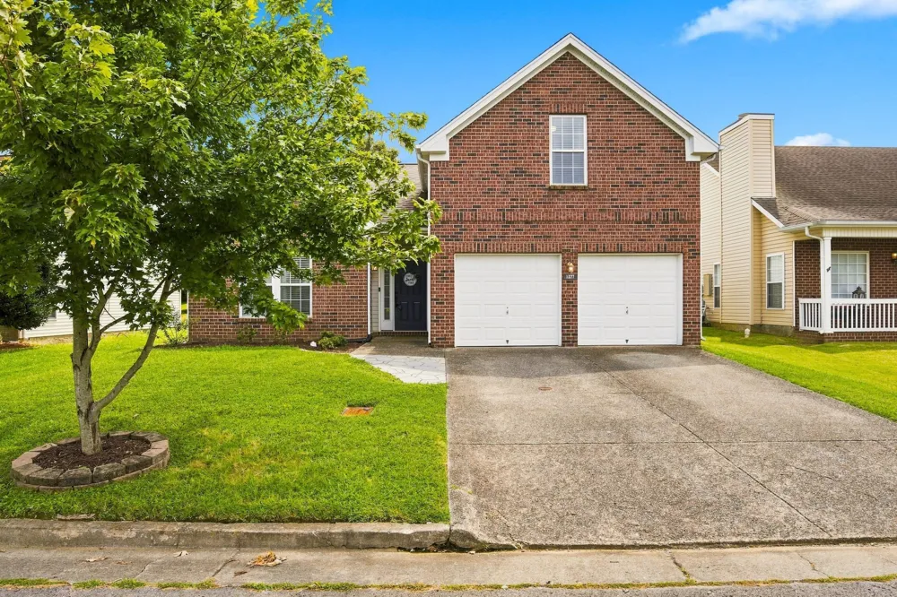 1277 Bending Creek Dr Antioch, TN 37013