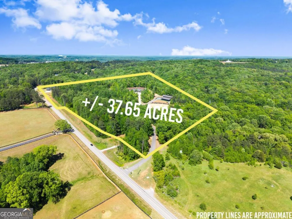 3263 Tanners Mill RD Gainesville, GA 30507